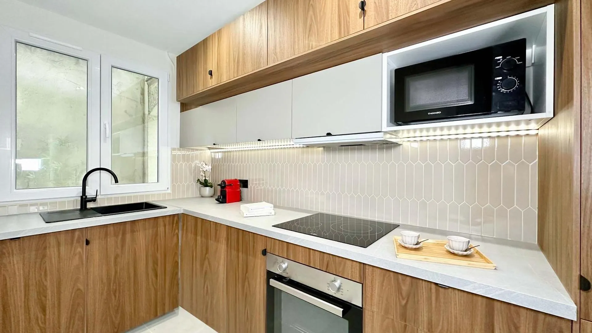 Premium Apartment By Gare Du Nord Paris France