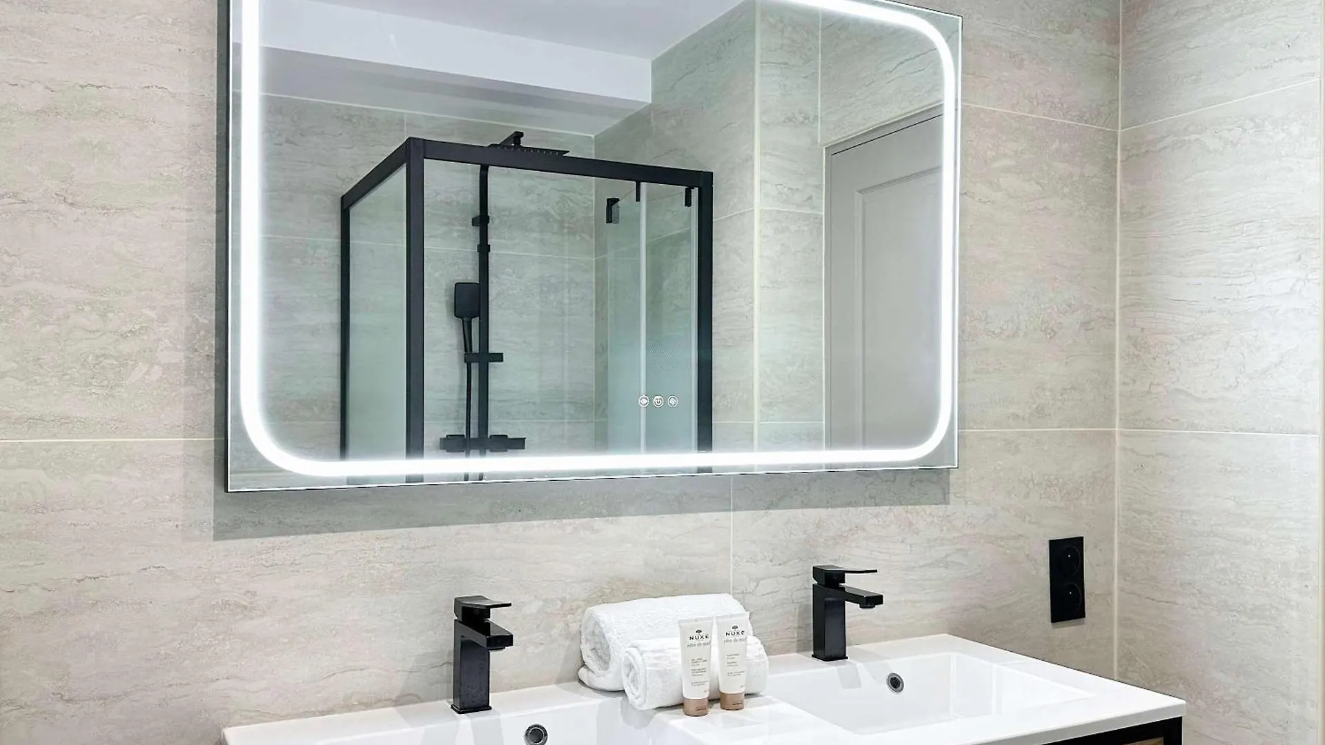 Premium Apartment By Gare Du Nord París Francia